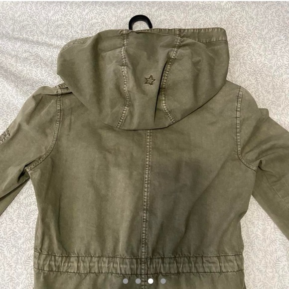 Lightweight Utility Jacket - Picture 3 of 3